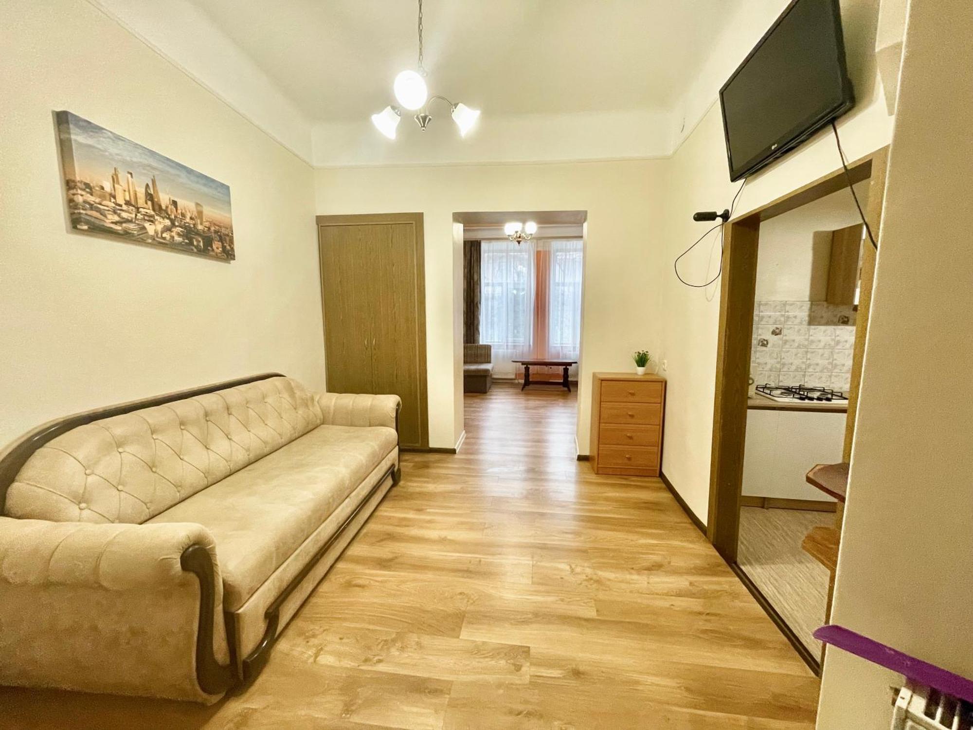 Двохкімнатні Апартаменти В Центри На Князя Лева 11 Lviv Bagian luar foto