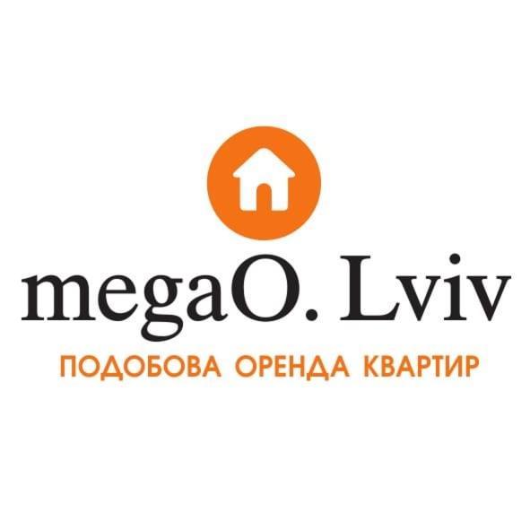Двохкімнатні Апартаменти В Центри На Князя Лева 11 Lviv Bagian luar foto